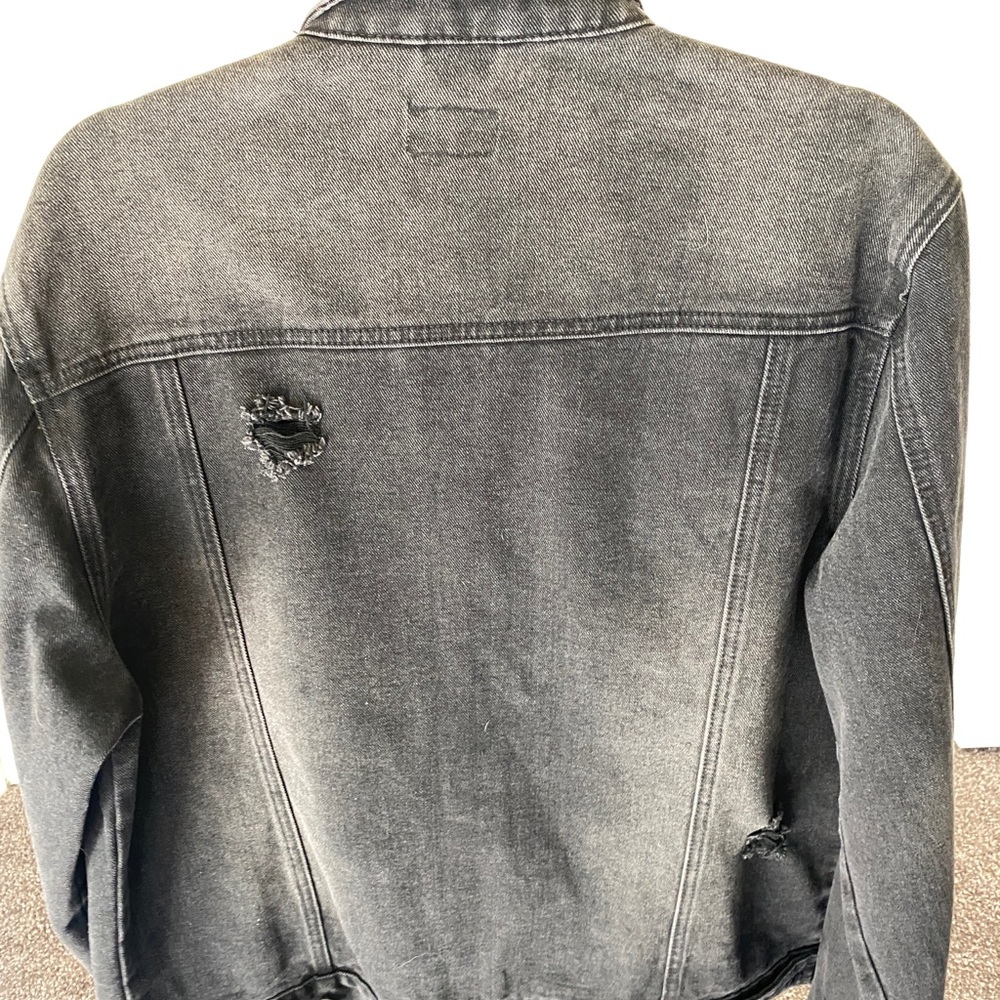 Quality distressed Denim jacket